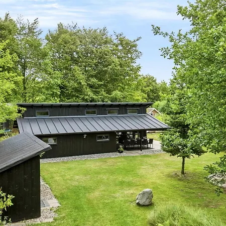 Gesine - 20km To The Fjord By Interhome